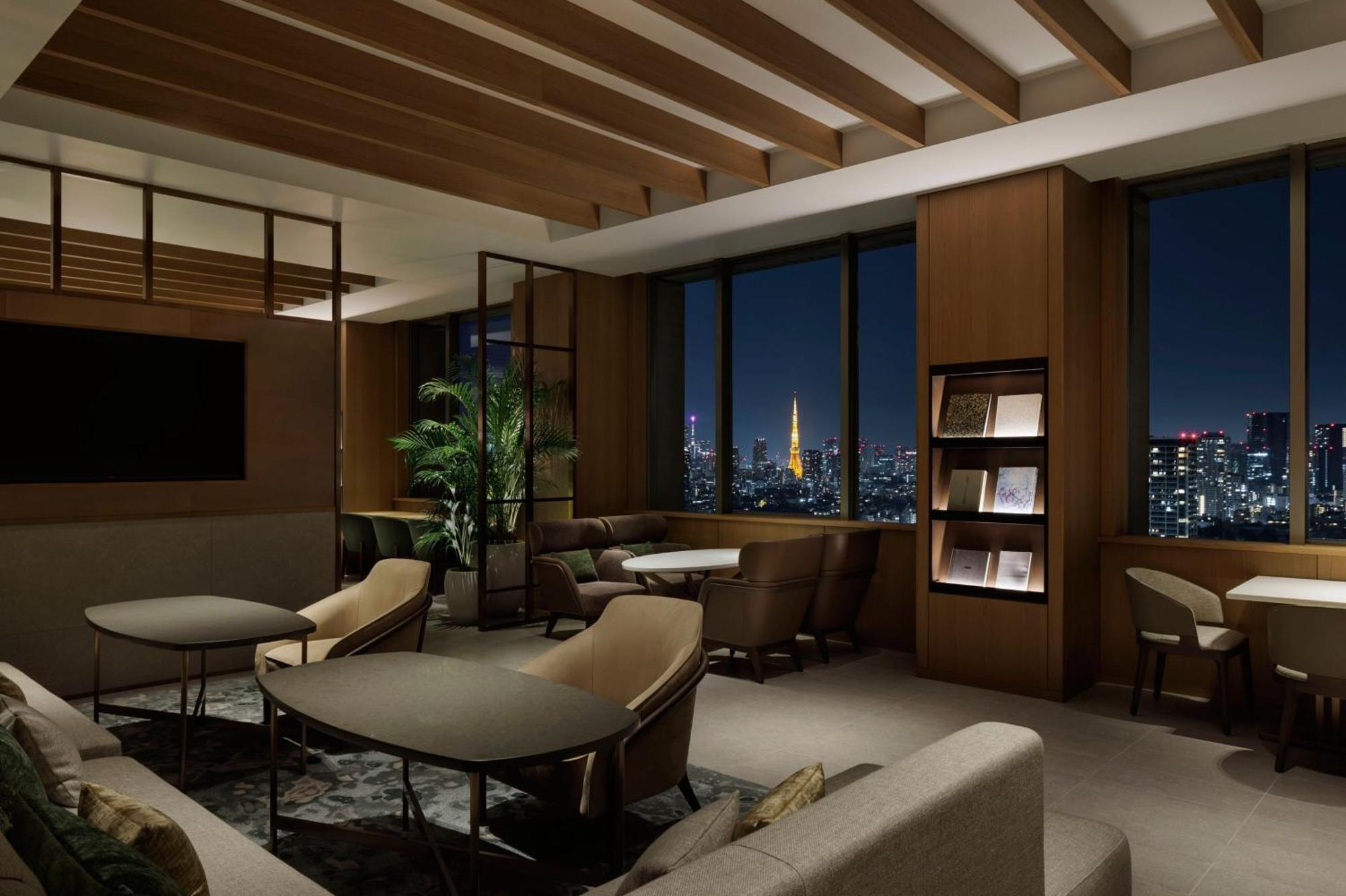 King Room with Club Lounge Access - High Floor